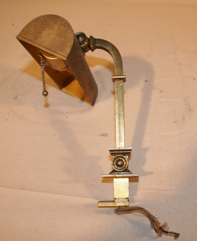 Tiffany style desk light